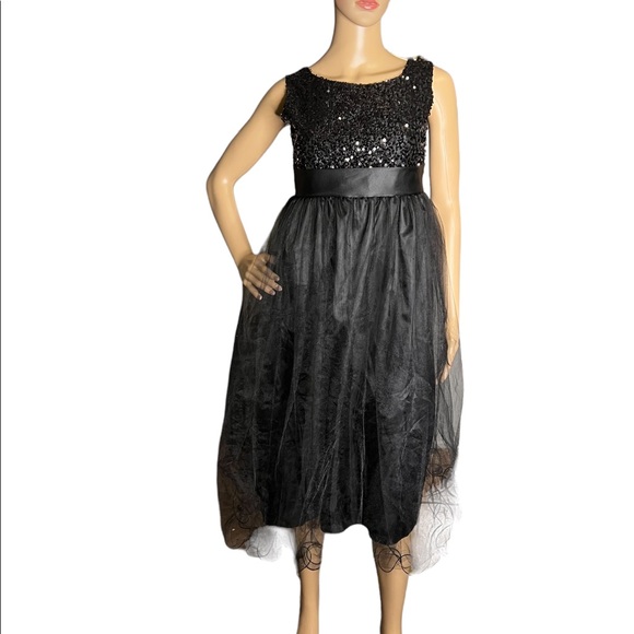 Sequin & Curly Tulle Babydoll Cocktail Dress - Picture 3 of 6